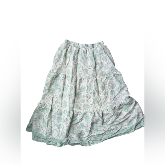Blu Pepper Dresses & Skirts - Boho Floral Midi Skirt Women's Large Green White Tiered Elastic Waist Romantic